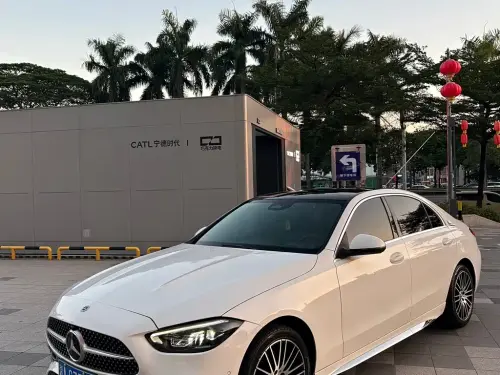 Mercedes-Benz C-Class, 2022