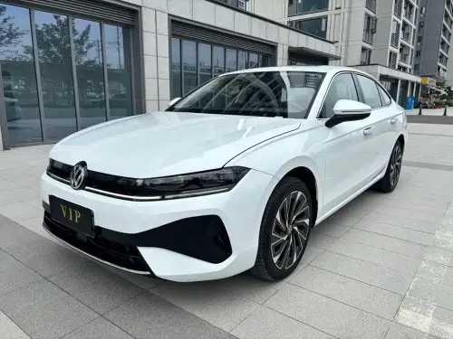 Volkswagen Sagitar, 2025