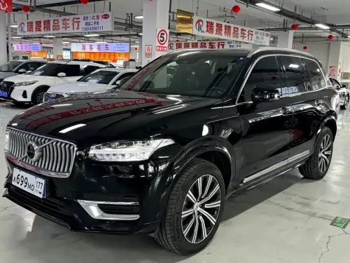 Volvo XC90, 2022
