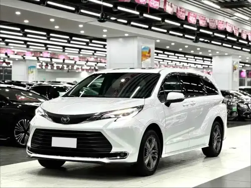 Toyota Sienna, 2026