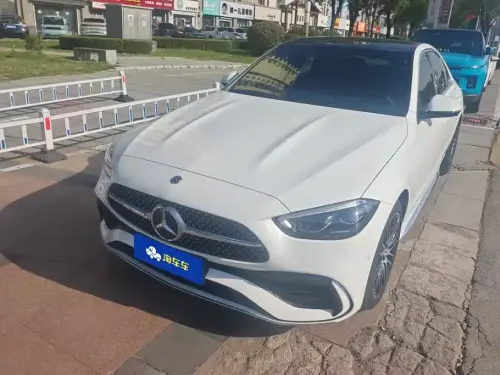 Mercedes-Benz C-Class, 2025