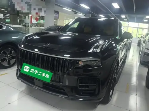 Lynk & Co 09, 2022