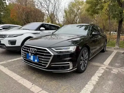Audi A8, 2021