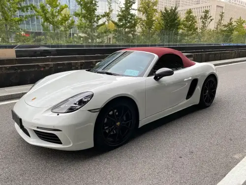 Porsche 718, 2022