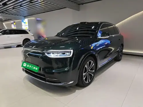 AITO M7, 2025