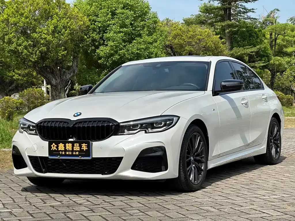 BMW 3-Series, 2020