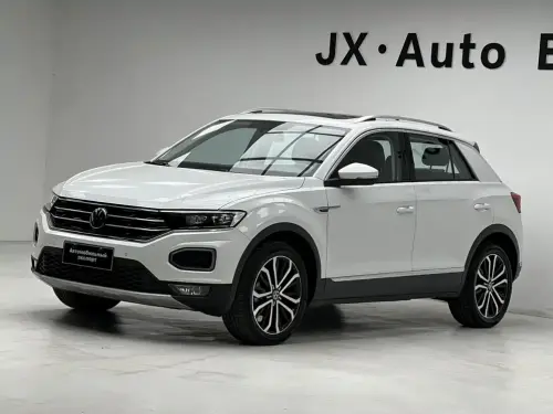 Volkswagen T-Roc, 2022