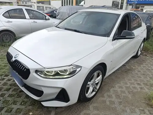 BMW 1-Series, 2021
