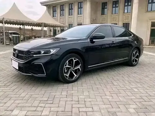 Volkswagen Passat, 2025
