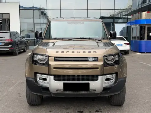 Land Rover Defender, 2022