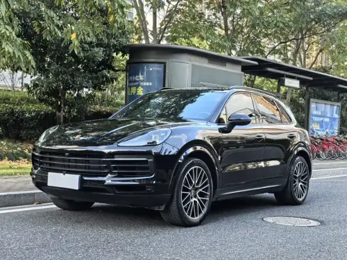 Porsche Cayenne, 2020