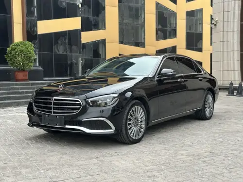 Mercedes-Benz E-Class, 2023