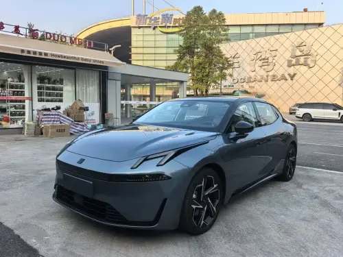Lynk & Co 07, 2024