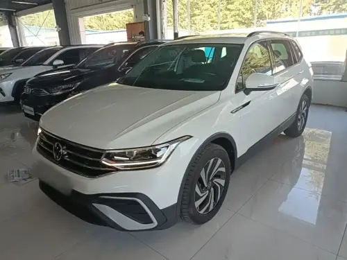 Volkswagen Tiguan, 2023