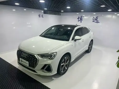 Audi Q3 Sportback, 2021
