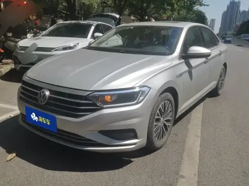 Volkswagen Sagitar, 2020