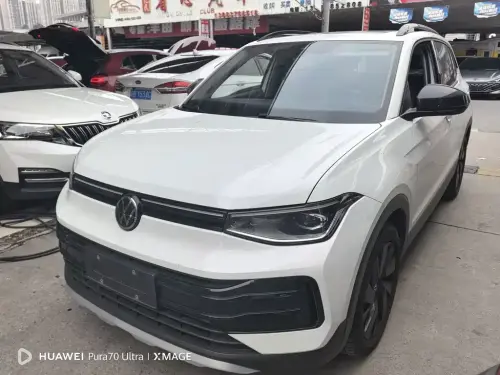 Volkswagen Tharu, 2025