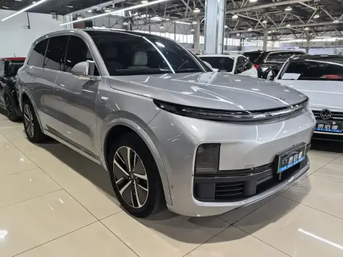 Li Auto L8, 2024