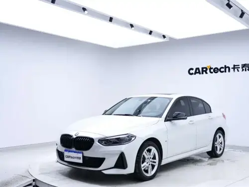 BMW 1-Series, 2023