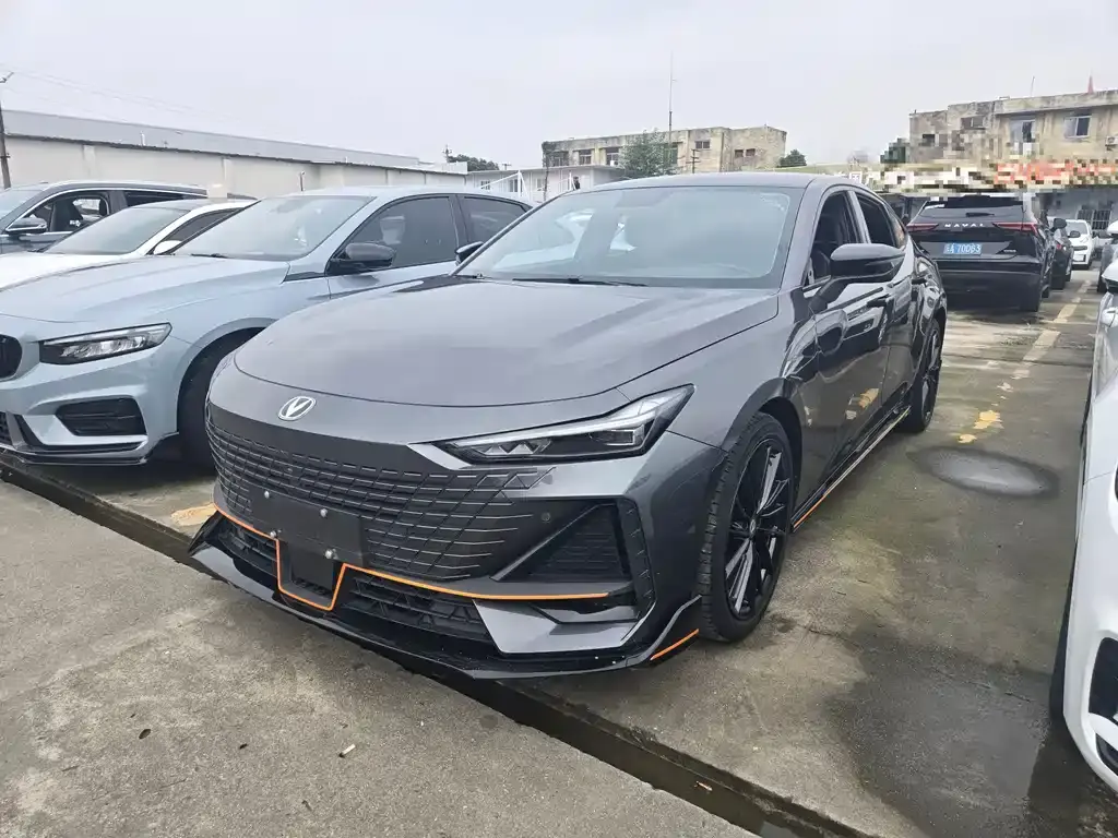 Changan UNI-V, 2022