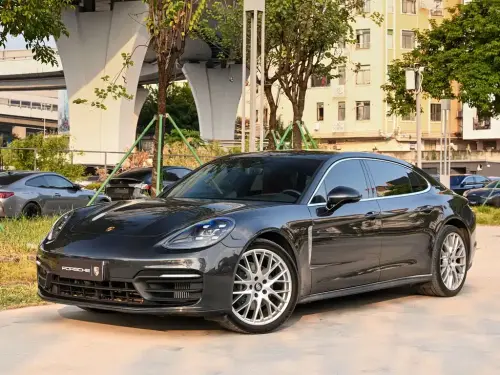 Porsche Panamera, 2024