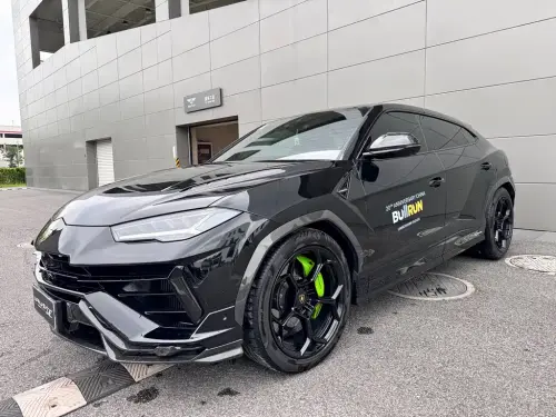 Lamborghini Urus, 2023