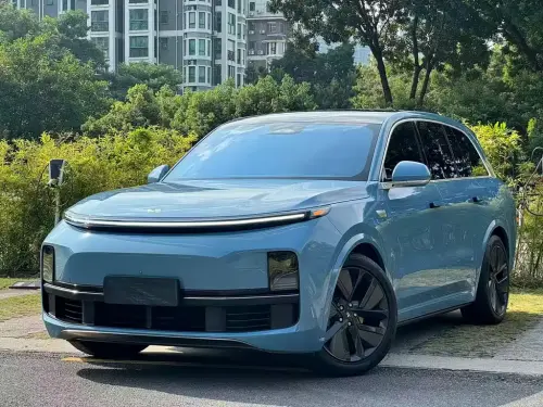 Li Auto L8, 2023