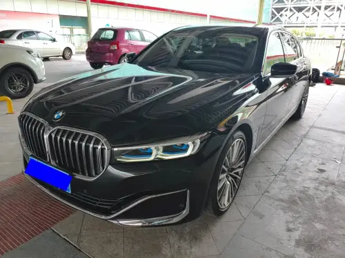 BMW 7-Series, 2022