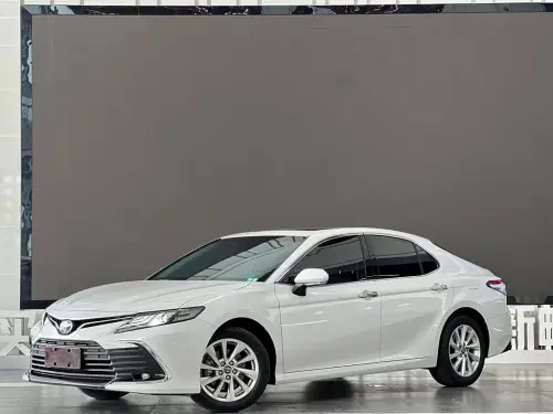 Toyota Camry, 2022