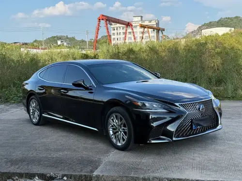 Lexus LS, 2020
