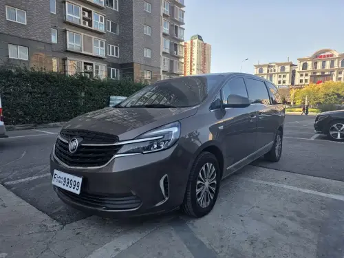 Buick GL8, 2022