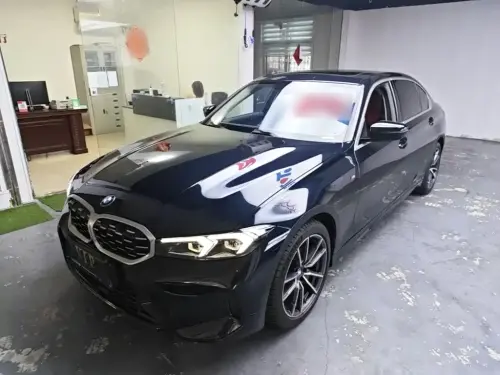 BMW 3-Series, 2025