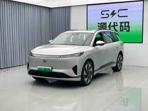 Dongfeng eπ008, 2024