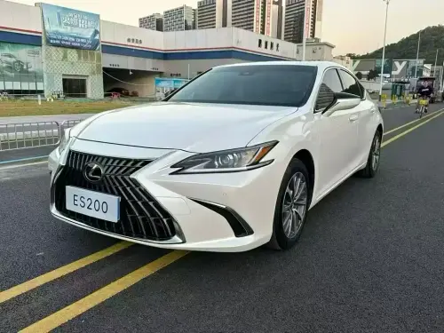Lexus ES, 2024