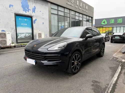 Porsche Cayenne, 2022