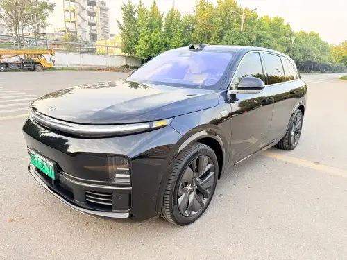 Li Auto L7, 2025