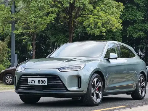 AITO M5, 2022