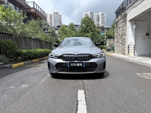 BMW 3-Series, 2024