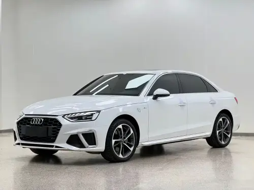 Audi A4, 2023