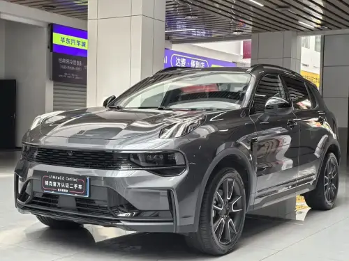 Lynk & Co 01, 2025