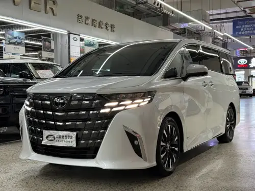 Toyota Alphard, 2024