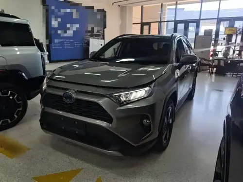 Toyota RAV4, 2021