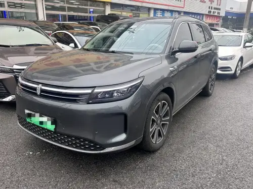 AITO M7, 2025