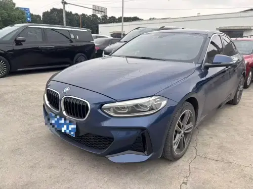 BMW 1-Series, 2022