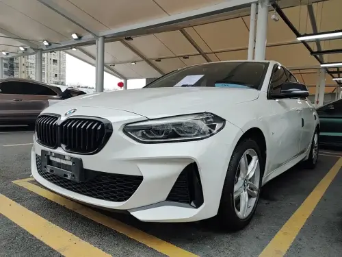 BMW 1-Series, 2021