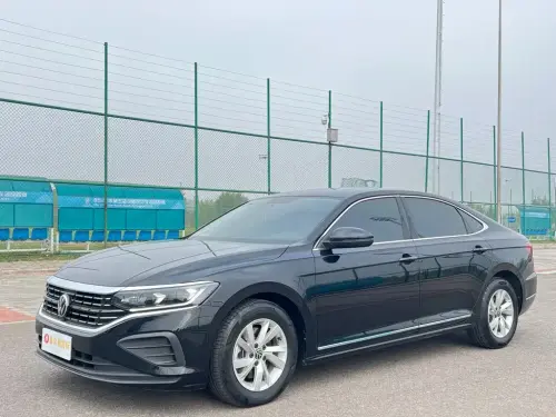 Volkswagen Passat, 2022