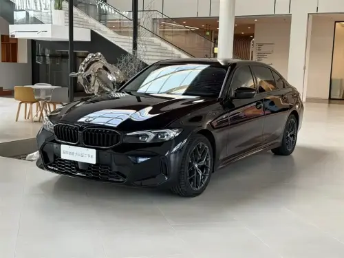 BMW 3-Series, 2025