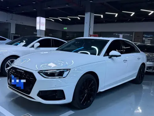 Audi A4, 2022