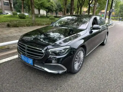 Mercedes-Benz E-Class, 2022