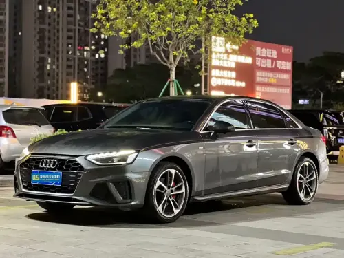Audi A4, 2021